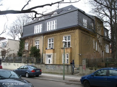 Wohnhaus  Halmstraße 2, 3