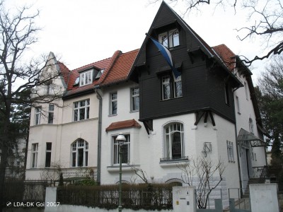 Wohnhaus  Klaus-Groth-Straße 4, 5
