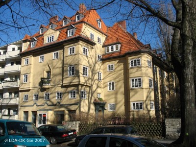 Mietshaus  Bayernallee 2