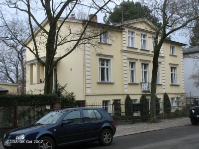 Mehrfamilienhaus  Kirschenallee 11