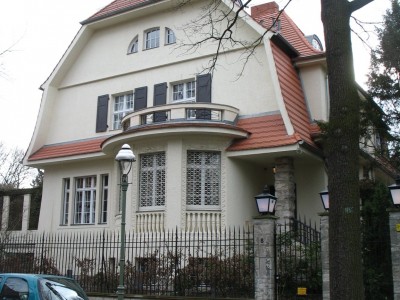 Villa  Klaus-Groth-Straße 8