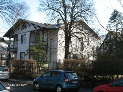 Villa  Eichenallee 6 Ebereschenallee 5