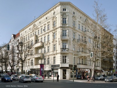 Mietshaus, Laden  Wilmersdorfer Straße 72 Mommsenstraße 30
