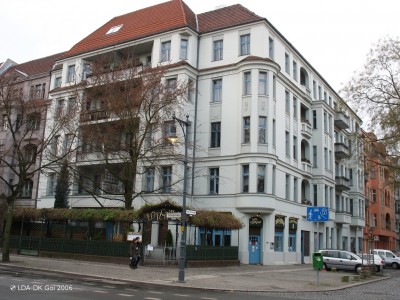 Mietshaus, Laden  Schloßstraße 7, 8 Neue Christstraße 8