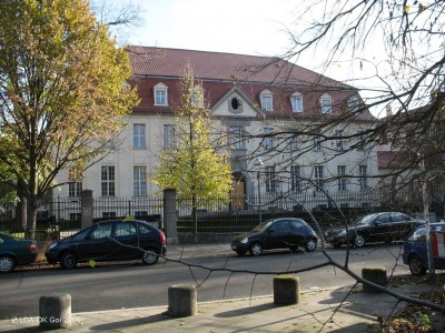 Kaiserin-Auguste-Viktoria-Haus