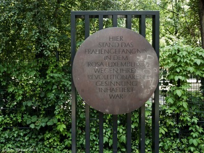 Rosa-Luxemburg-Gedenkstele