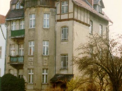Mietshaus, Einfriedung  Manetstraße 76