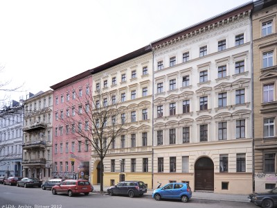 Mietshaus, Laden  Lausitzer Straße 20