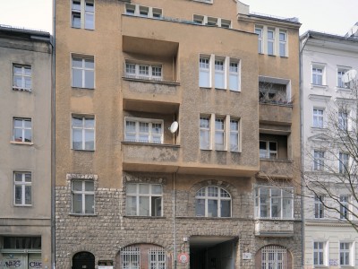 Mietshaus, Gewerbehof  Lausitzer Straße 10