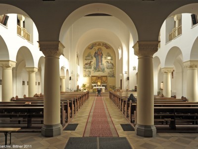 Kath. St.-Clemens-Kirche und Gesellenhospiz (Kolpinghaus)