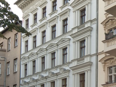 Mietshaus  Wiener Straße 9