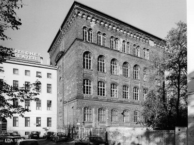 Schule  Albrechtstraße 27