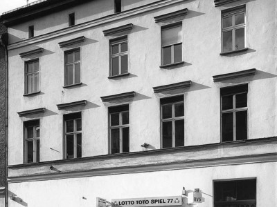 Wohn- und Geschäftshaus  Brückenstraße 14