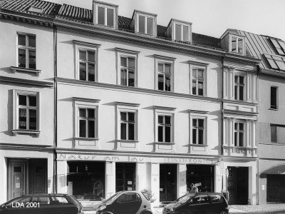 Mietshaus, Werkstatt  Tucholskystraße 22