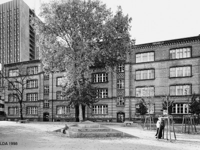 Schule  Hannoversche Straße 20