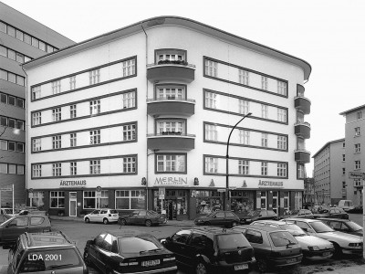 Wohn- und Geschäftshaus  Weydingerstraße 18 Linienstraße 237