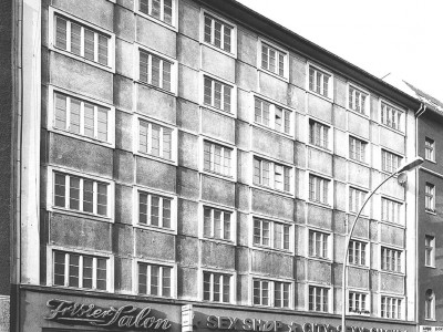 Wohn- und Geschäftshaus  Rosa-Luxemburg-Straße 15