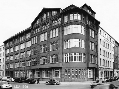 Geschäftshaus  Max-Beer-Straße 2, 4 Münzstraße 12