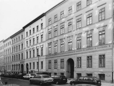Wohnhaus Luisenstraße 19 & 38 & 39 & Marienstraße 1-31