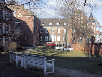 Kinderklinik und Poliklinik nebst Pförtnerhaus