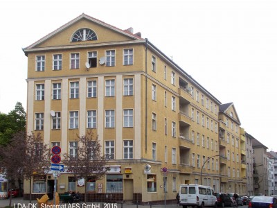 Mietshaus  Emser Straße 7, 9 Kirchhofstraße 24