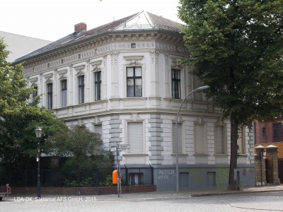 Wohnhaus, Nebengebäude  Richardplatz 17 Richardstraße 70, 72