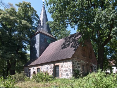 Dorfkirche, Grabstele