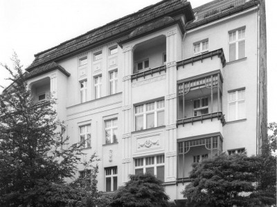 Mietshaus  Mittelbruchzeile 107