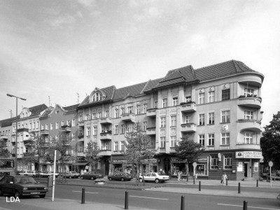 Mietshaus, Remise  Residenzstraße 130, 131 Friedrich-Wilhelm-Straße 87