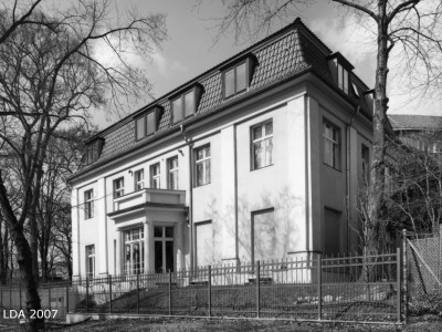 Villa  Freiherr-vom-Stein-Straße 12