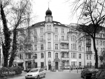 Mietshaus  Regensburger Straße 1 Viktoria-Luise-Platz 7
