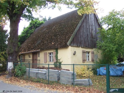 Büdnerhaus, Wohnhaus, Kossätenhaus  Sakrower Kirchweg 6, 8