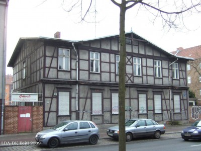 Wohnhaus, Stall  Seegefelder Straße 83