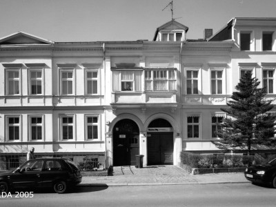 Mietshaus, Nebengebäude  Neue Straße 16