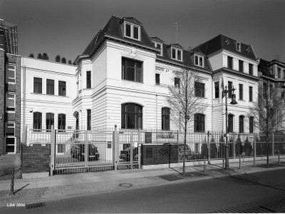 Villa Hildebrand, Estnische Gesandtschaft