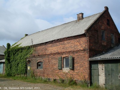 Wohnhaus, Stall, Scheune, Taubenhaus  Dorfplatz 3