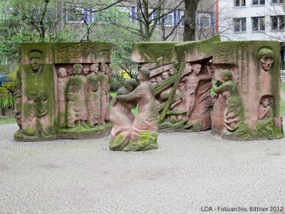 Denkmal, Plastik  Rosenstraße, Heidereutergasse, Anna-Louisa-Karsch-Straße 