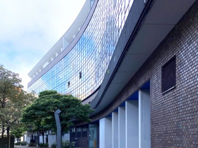 Wohn- und Geschäftshaus, Straßenbeleuchtung  Otto-Suhr-Allee 144, 144A Eosanderstraße 21, 21A, 21B, 21C, 21D, 21E