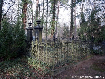 Schulhausgarten der Königlichen Freischule, Kirchhof