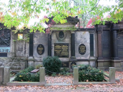 Grabmal Langenbucher