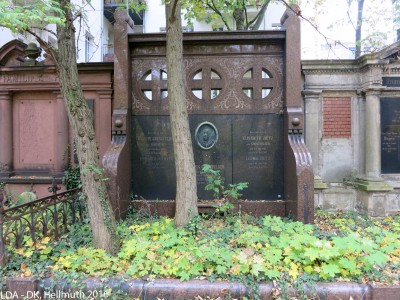 Grabmal Grenzfelder