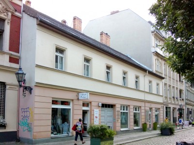 Wohn- und Geschäftshaus  Grünstraße 12