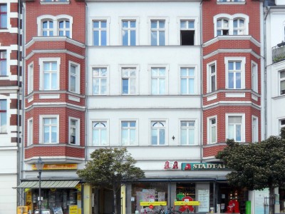 Wohn- und Geschäftshaus  Grünstraße 24