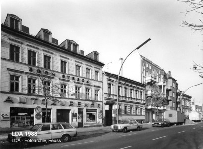 Mietshausgruppe  Residenzstraße 56, 57, 58, 59, 60, 61