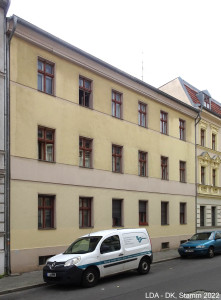 Mietshaus  Schönerlinder Straße 12