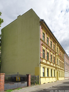 Mietshaus, Hofgebäude  Adlershofer Straße 7