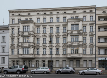 Mietshaus  Spandauer Damm 19