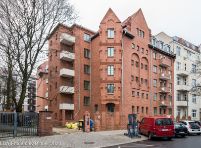 Oberpostdirektion Berlin, Landespostdirektion (heute), Wohnheim für ledige Postbeamtinnen (Haus Lietzensee)