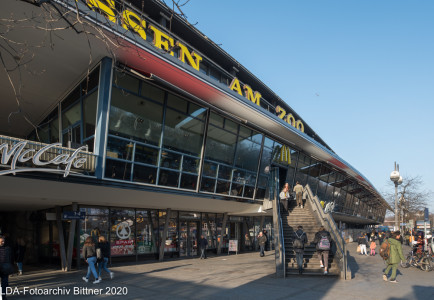 Bahnhof Zoologischer Garten