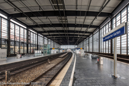 Bahnhof Zoologischer Garten